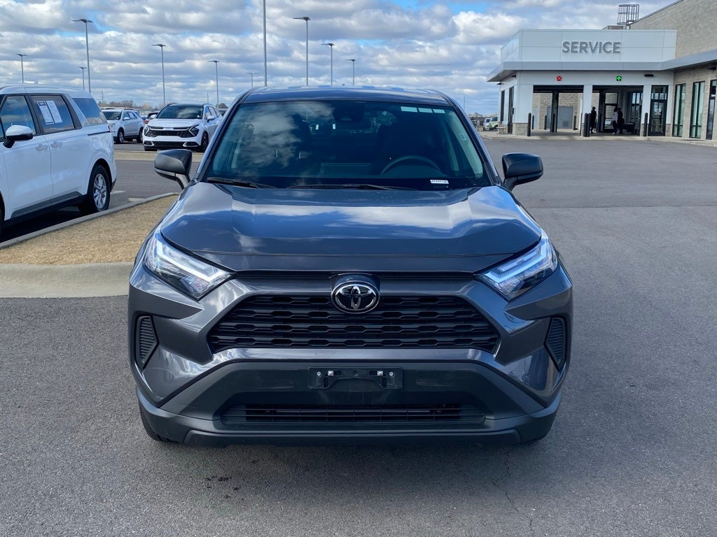 2024 Toyota RAV4 LE ONE OWNER / AWD