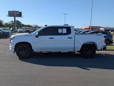 2024 Chevrolet Silverado 1500 Custom 4X4 / ONE OWNER