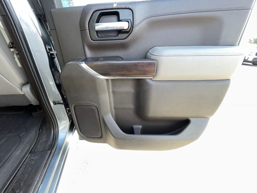 2021 GMC Sierra 1500 SLT 4X4 / ONE OWNER / HEATED SEATS