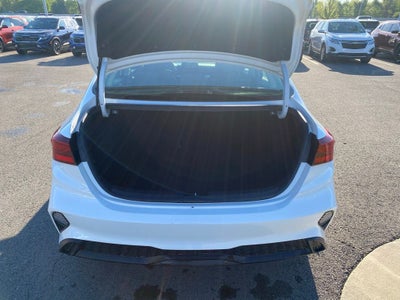 2024 Kia Forte LXS CPO / TECH PACKAGE