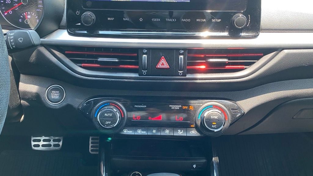 2024 Kia Forte GT ONE OWNER / NAV