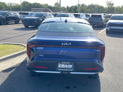 2025 Kia K4 LXS
