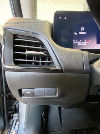 2026 Nissan Sentra SV ONE OWNER / CARPLAY