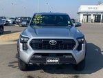 2025 Toyota Tacoma TRD Off-Road 4X4 / ONE OWNER