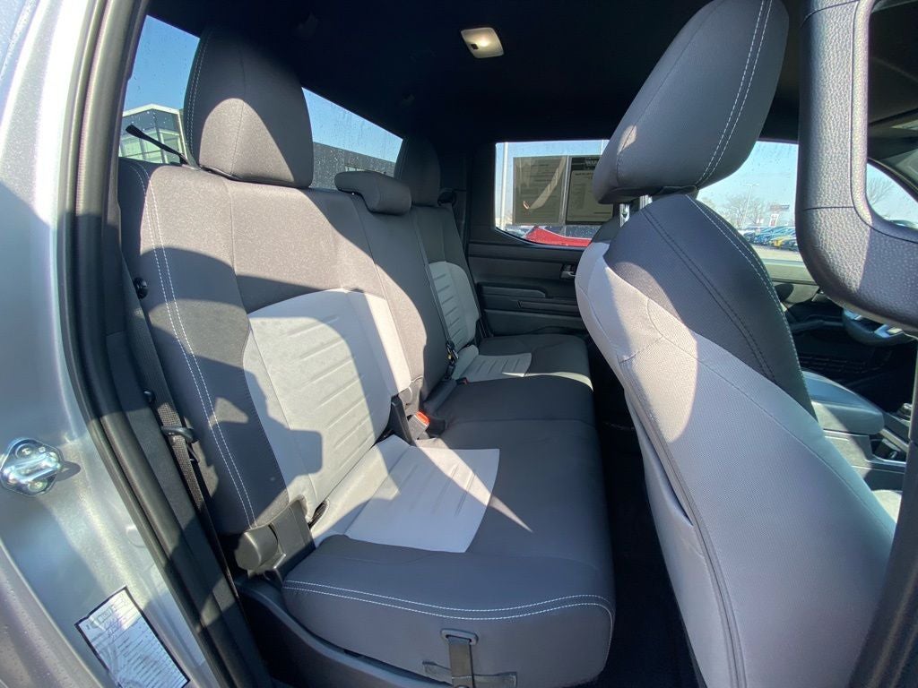 2025 Toyota Tacoma TRD Off-Road 4X4 / ONE OWNER