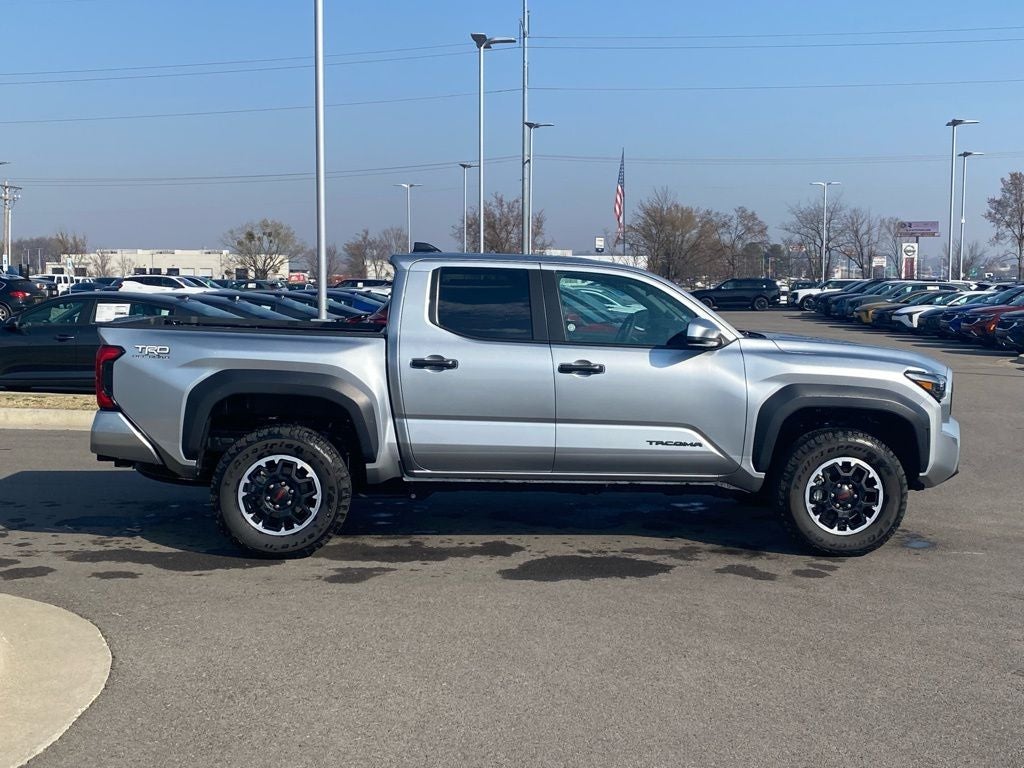 2025 Toyota Tacoma TRD Off-Road 4X4 / ONE OWNER