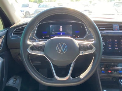 2022 Volkswagen Tiguan 2.0T SE MOONROOF
