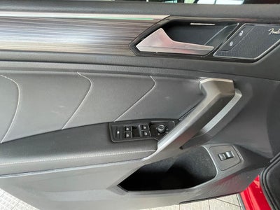 2024 Volkswagen Tiguan 2.0T SEL R-Line