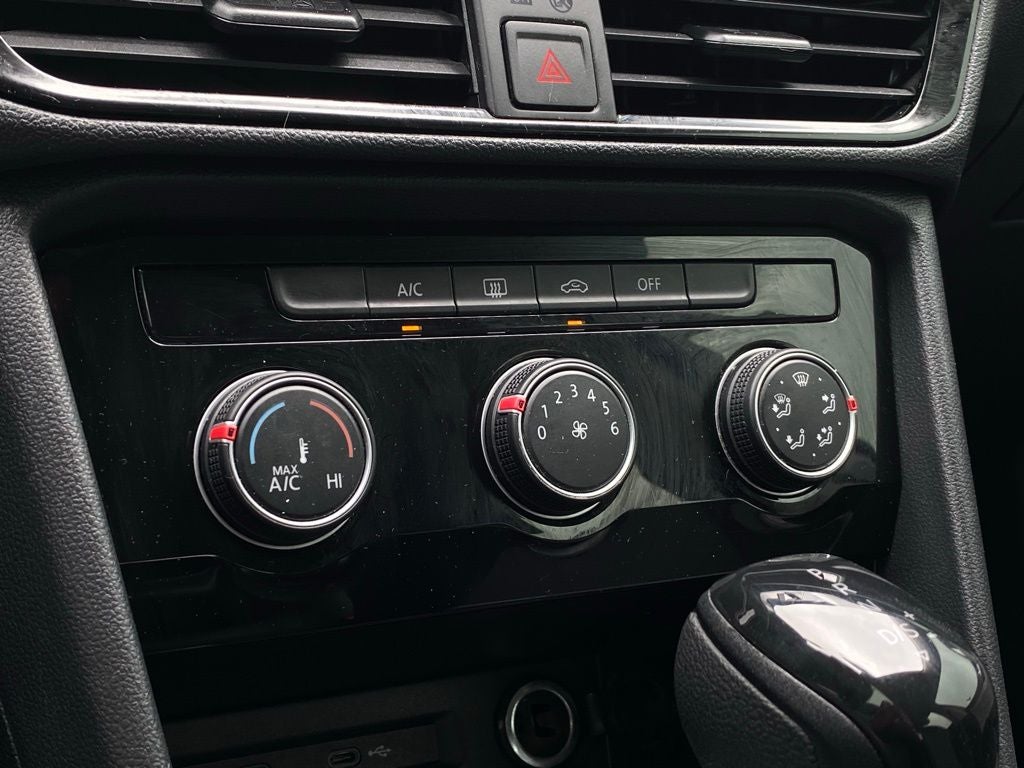 2023 Volkswagen Taos 1.5T S ONE OWNER / BACK UP CAM /