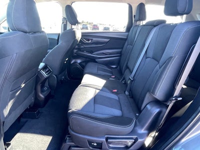 2023 Subaru Ascent Premium AWD / HEATED SEATS