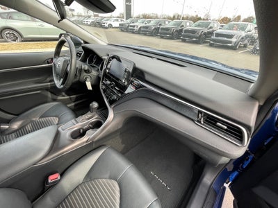 2024 Toyota Camry SE ONE OWNER