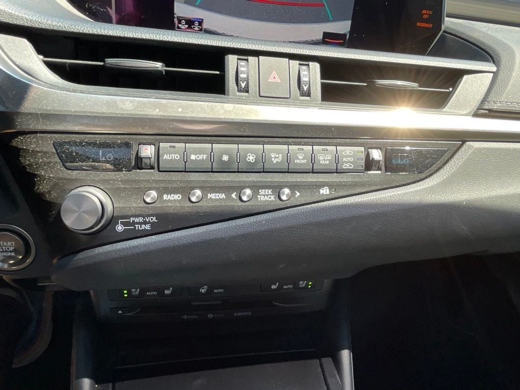 2021 Lexus ES 350 F Sport MOONROOF / HEATED SEATS / NAV