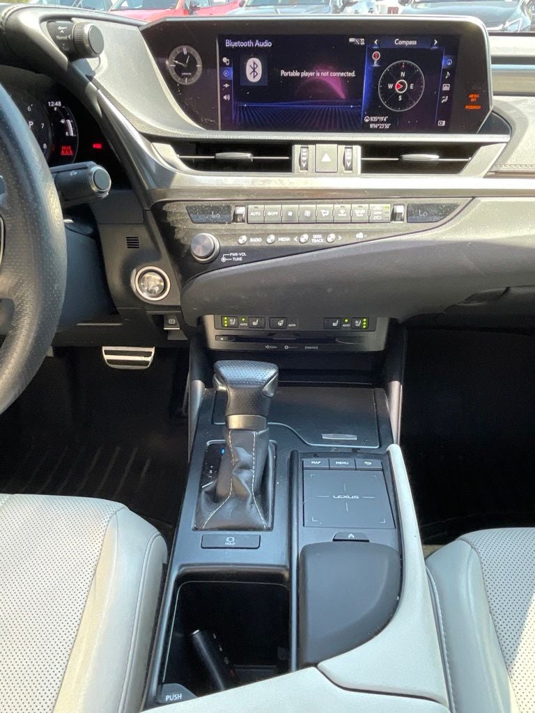 2021 Lexus ES 350 F Sport MOONROOF / HEATED SEATS / NAV