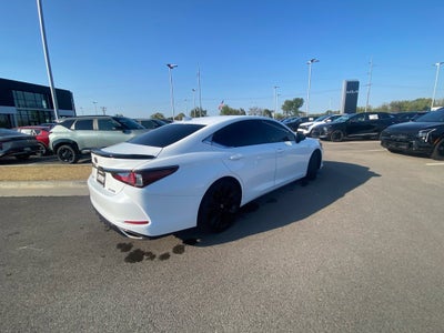 2021 Lexus ES 350 F Sport MOONROOF / HEATED SEATS / NAV