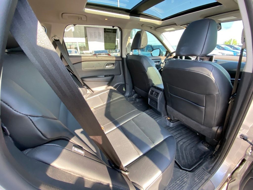 2023 Nissan Rogue SV SUNROOF / HEATED SEATS