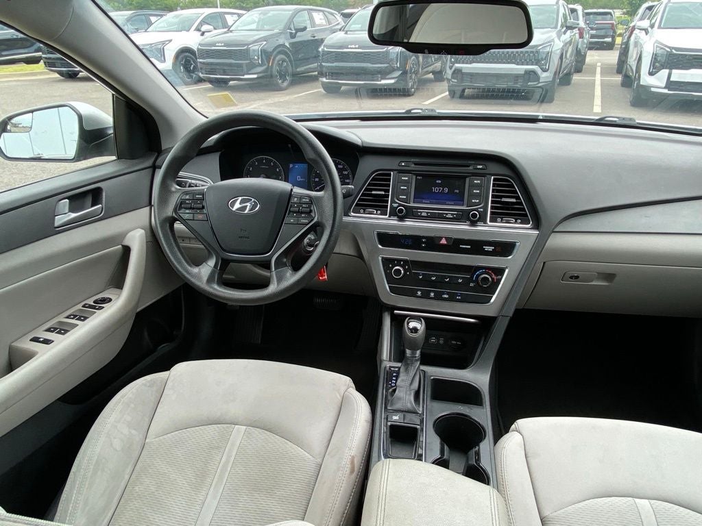 2015 Hyundai SONATA SE LOW PAYMENTS