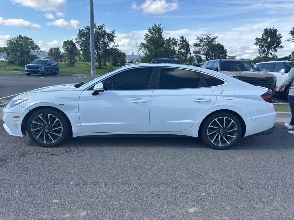 2020 Hyundai SONATA Limited