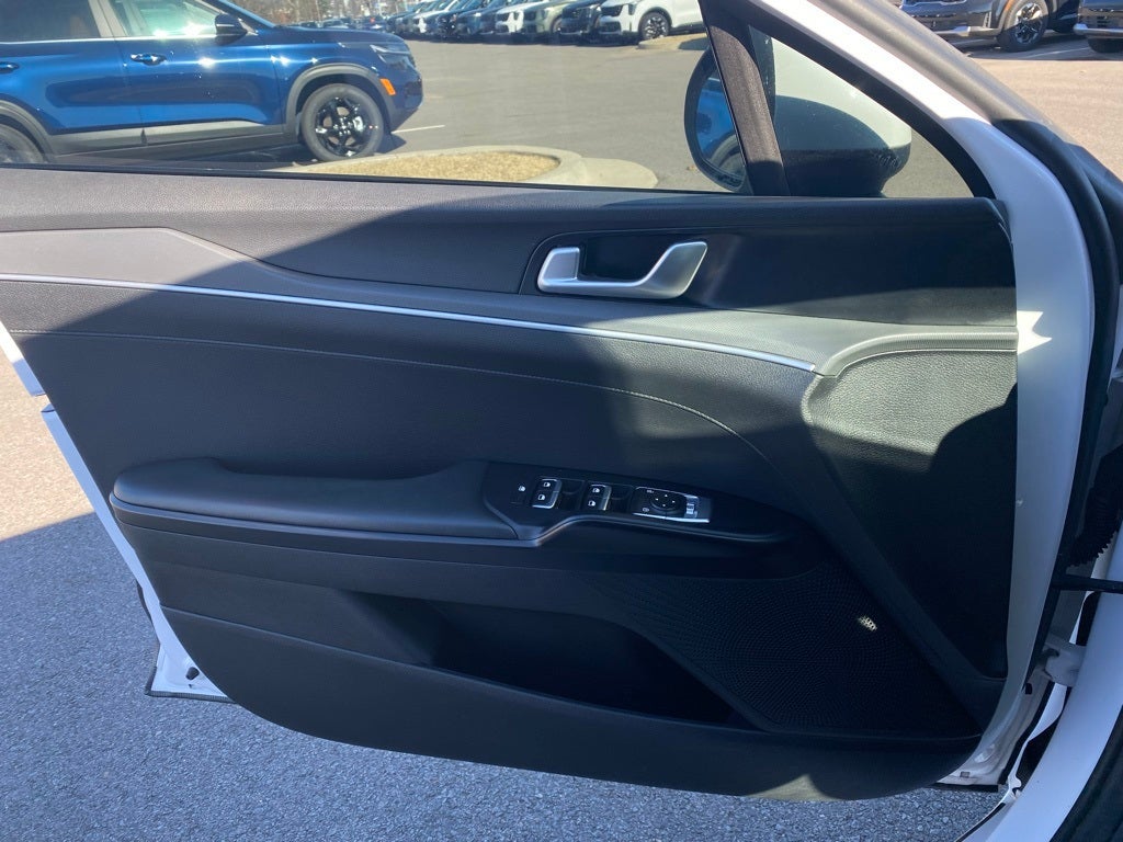 2023 Kia K5 LXS CPO / CLEAN CARFAX