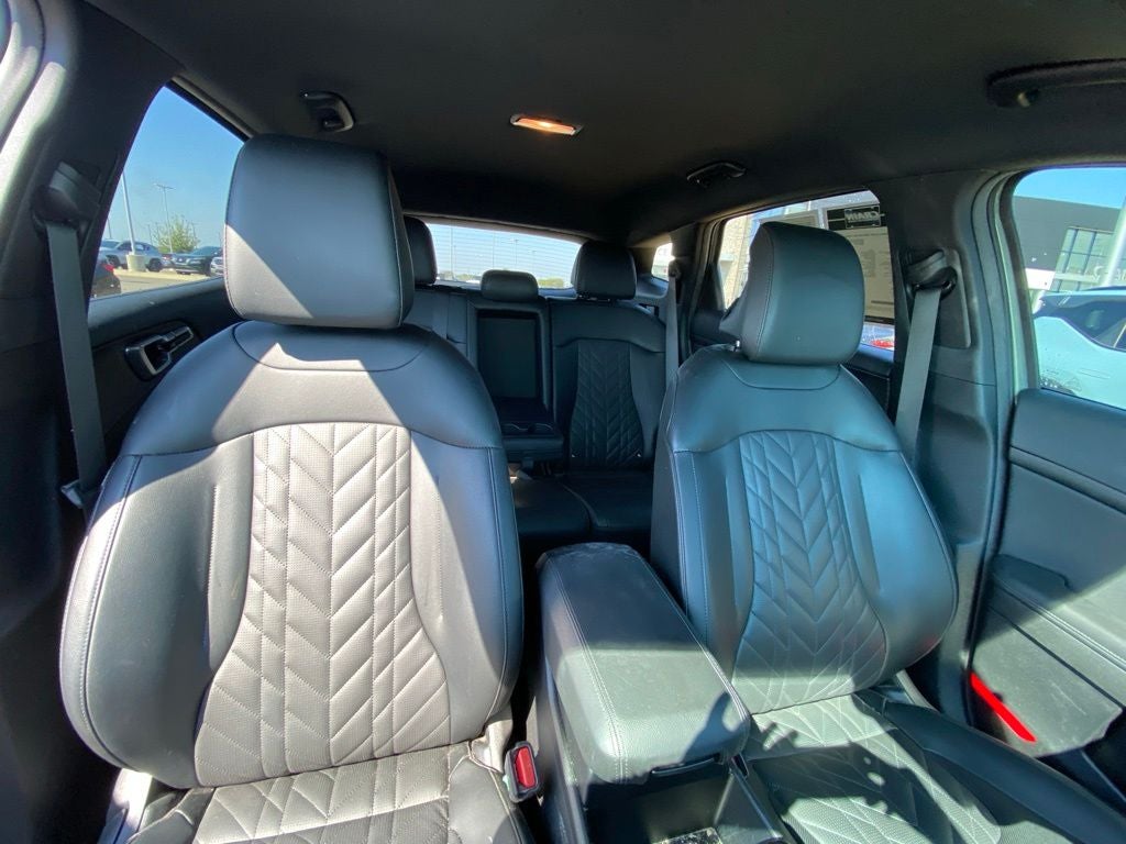2024 Kia Sportage X-Line AWD / HEATED SEATS / NAV / LEATHER / CLEAN CARFAX