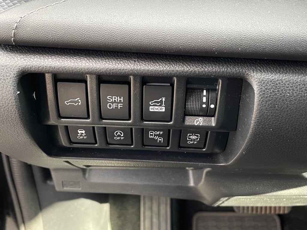 2021 Subaru Forester Touring AWD / NAV / HEATED SEATS