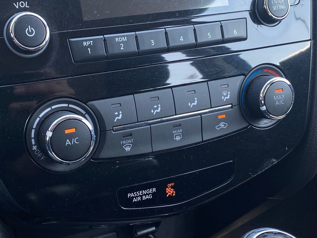 2018 Nissan Rogue Sport S AWD / CLEAN CARFAX