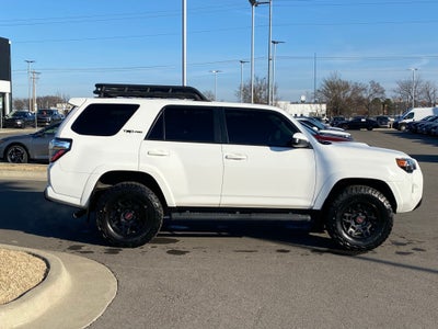 2020 Toyota 4Runner TRD Pro 4X4 / HEATED SEATS / MOONROOF