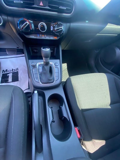 2023 Hyundai KONA SEL ONE OWNER / CLEAN CARFAX