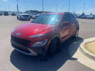 2023 Hyundai KONA SEL ONE OWNER / CLEAN CARFAX