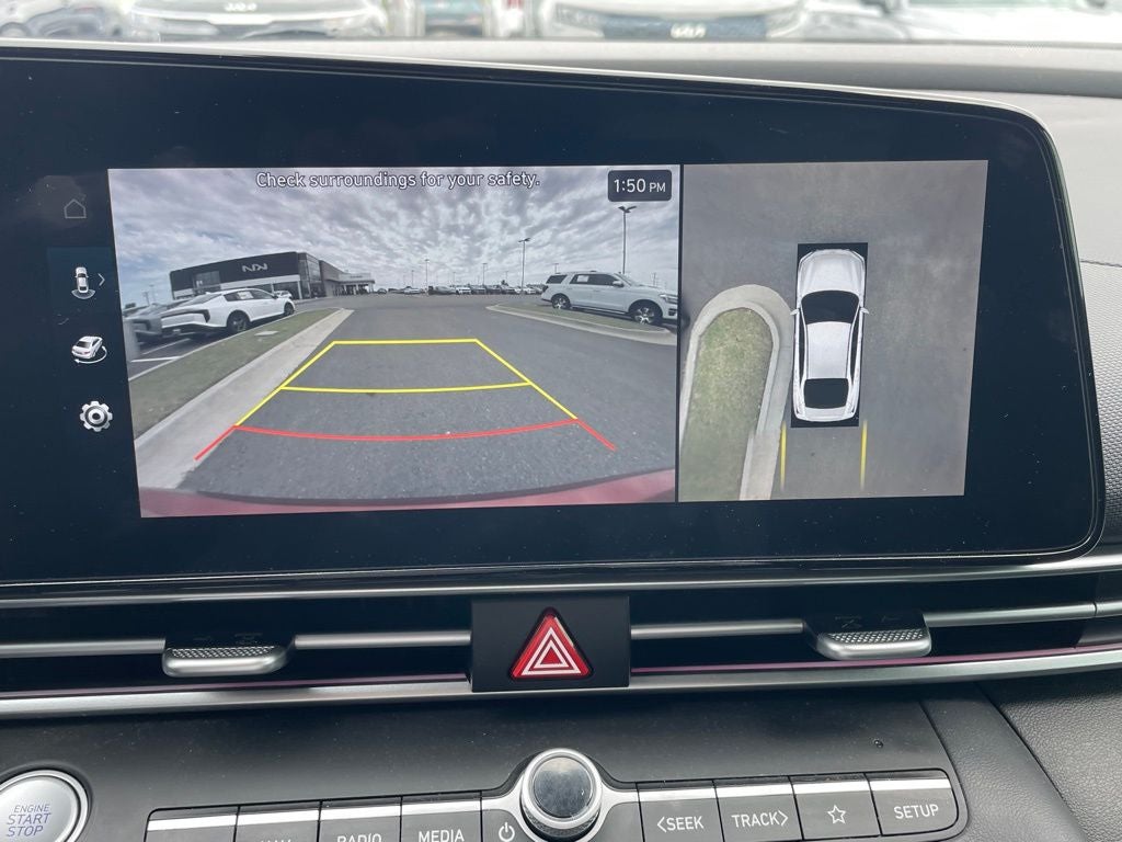 2024 Hyundai ELANTRA Limited NAV / CLEAN CARFAX