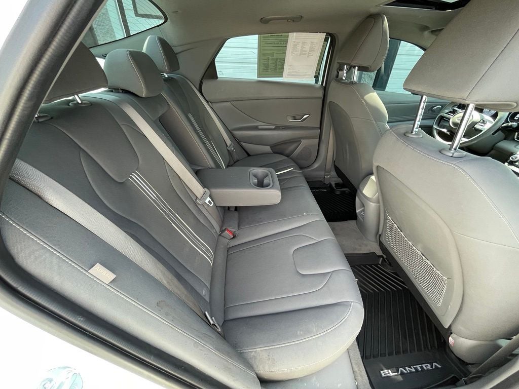 2024 Hyundai ELANTRA SEL NAVIGATION / HEATED SEATS