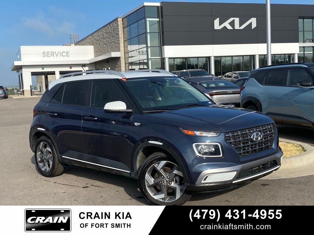 2025 Hyundai VENUE Limited ONE OWNER / HEATED SEATS / NAV