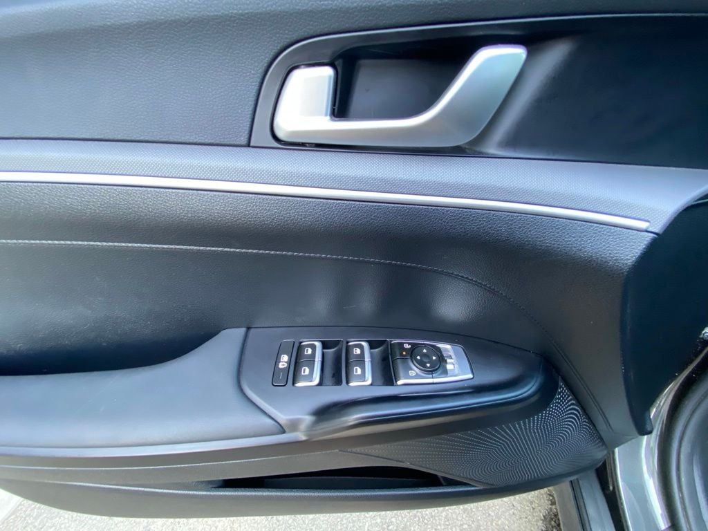 2026 Kia K5 LXS ONE OWNER / CLEAN CARFAX