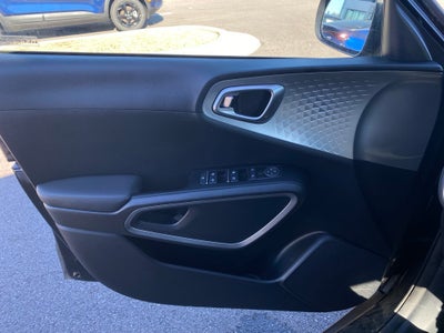 2023 Kia Soul LX CPO / ONE OWNER