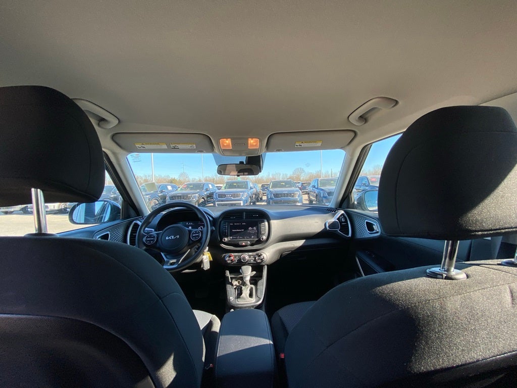 2023 Kia Soul LX CPO / ONE OWNER