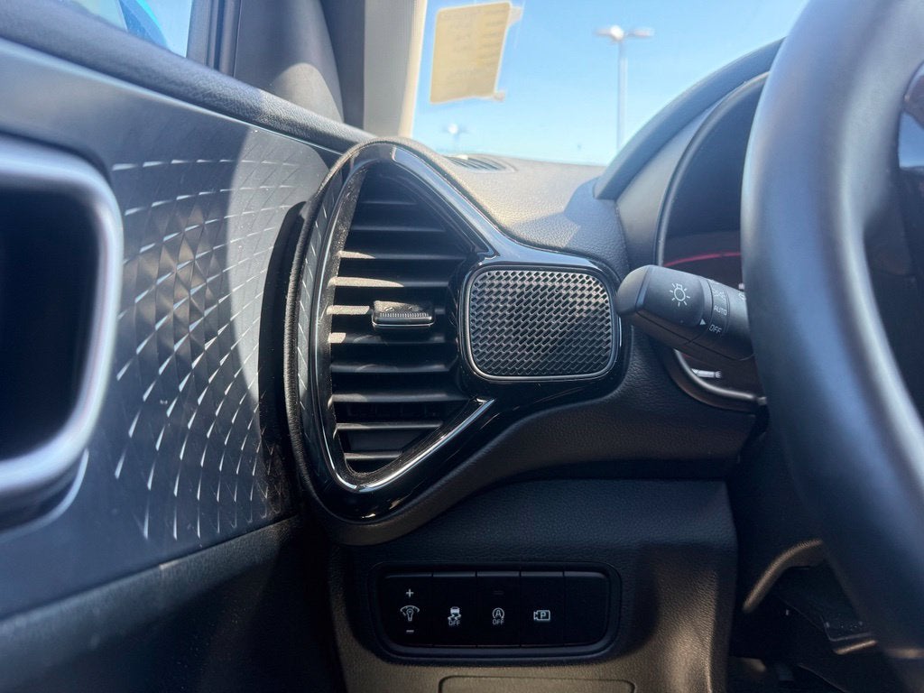 2024 Kia Soul EX HEATED SEATS / NAV / MOONROOF