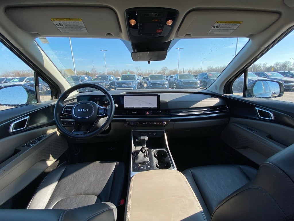 2025 Kia Carnival LXS CPO / LEATHER / HEATED SEATS