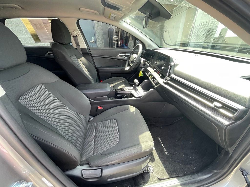 2025 Kia Sportage LX