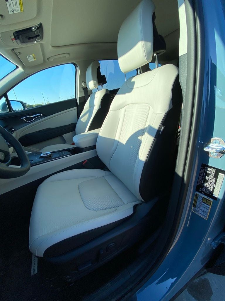 2026 Kia Sportage Hybrid EX MOONROOF / LEATHER / HEATED SEATS / NAV