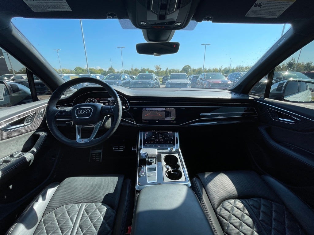 2022 Audi SQ7 MOONROOF / LEATHER / HEATED SEATS quattro