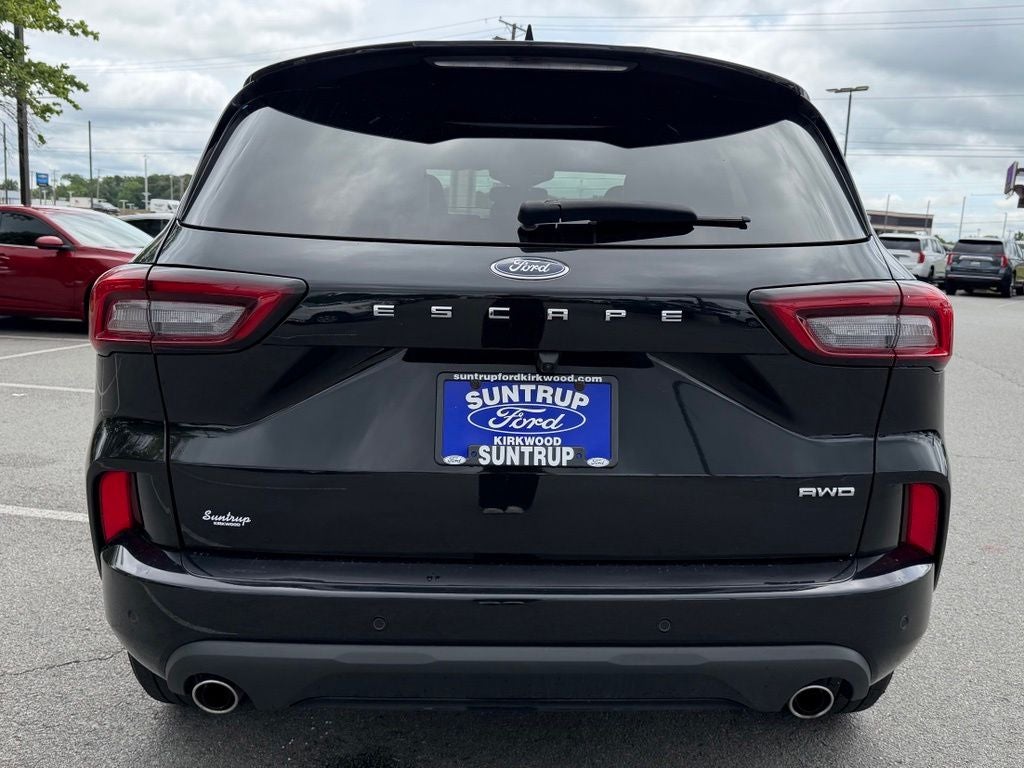 2024 Ford Escape ST-Line Elite