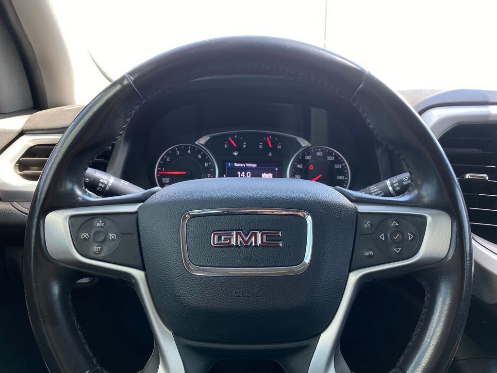 2020 GMC Acadia SLE