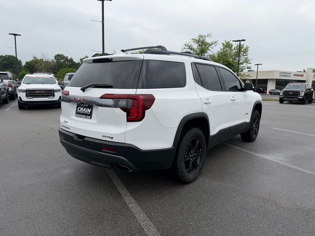 2022 GMC Acadia AT4