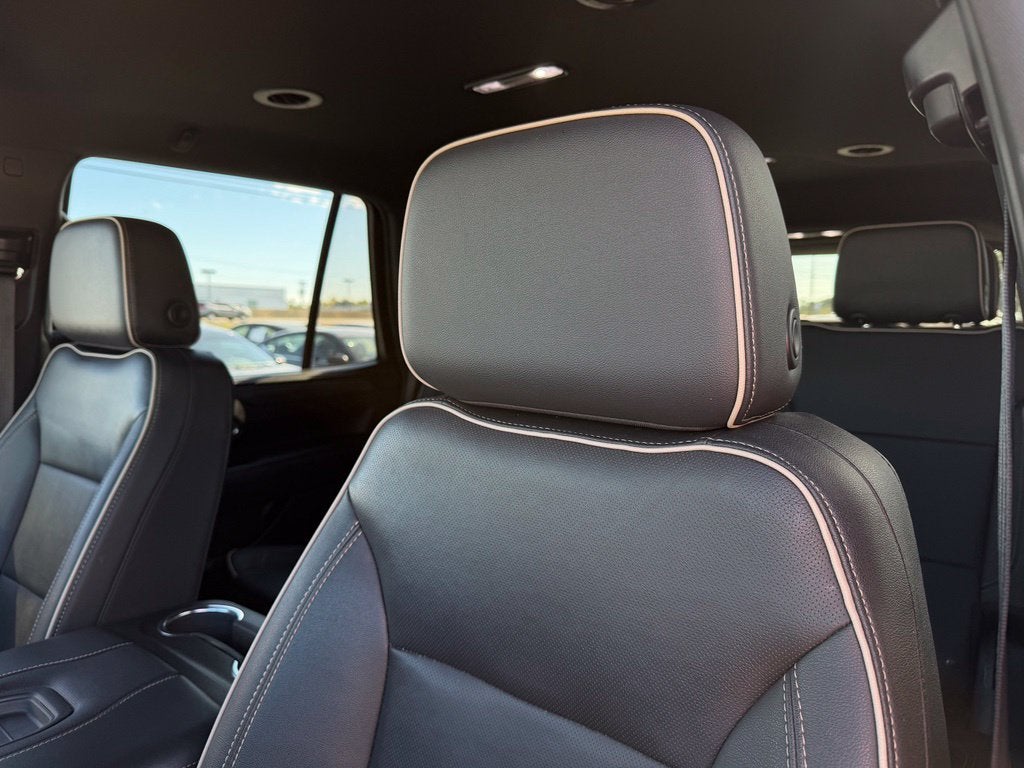 2024 GMC Yukon SLT