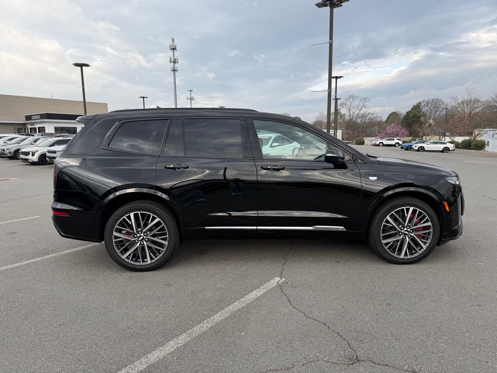 2025 Cadillac XT6 Sport