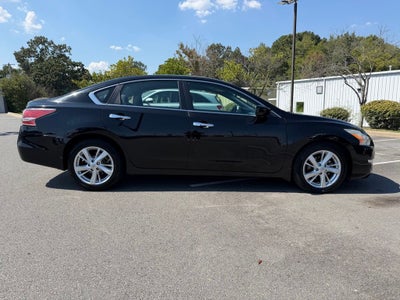 2015 Nissan Altima 2.5 SV *LOW MILES