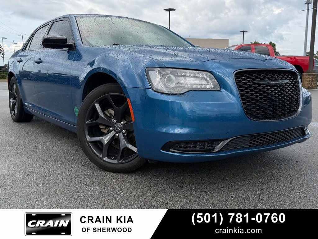 2022 Chrysler 300 Touring