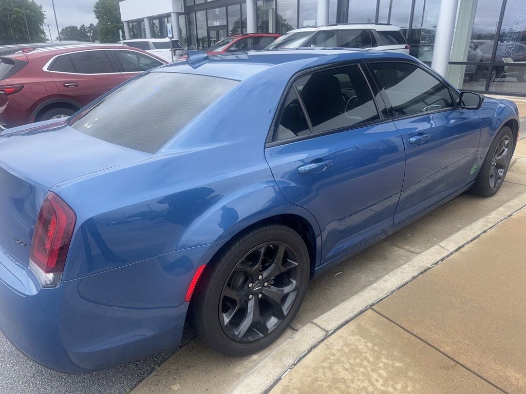 2022 Chrysler 300 Touring