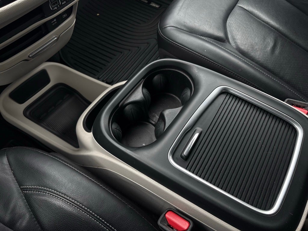 2022 Chrysler Pacifica Hybrid Touring L