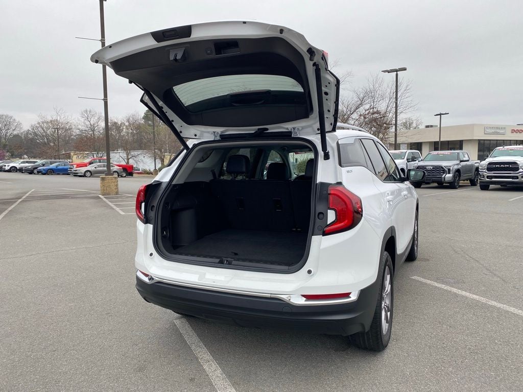 2024 GMC Terrain SLT