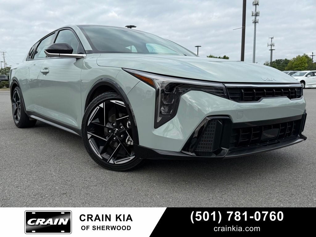 2025 Kia K4 GT-Line